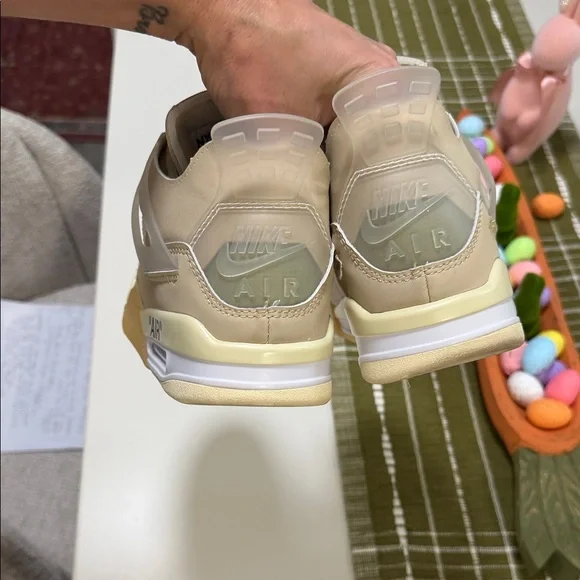 Off white 4 Jordan sail Sneakers - Picture 9 of 9